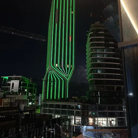 Appartement St Julian's Mercury Tower High Floor Studio In The Sky In Tallest Zaha Hadid Tower In Malta