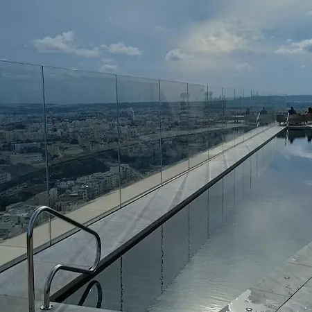 St Julian's Mercury Tower High Floor Studio In The Sky In Tallest Zaha Hadid Tower In Malta *